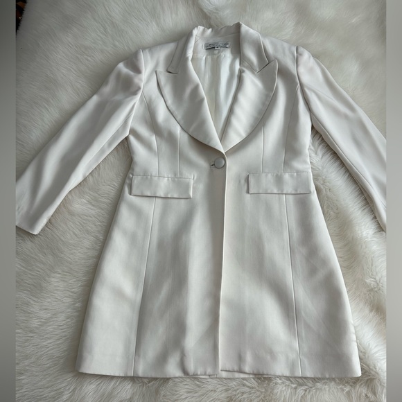 Jessica Elegant Cream Women's Suit Jacket - Picture 7 of 12